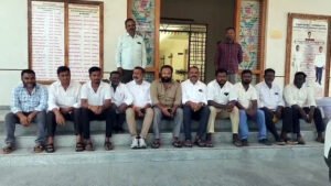 అధికారుల పనితీరుపై కూటమి నేతల నిరసన