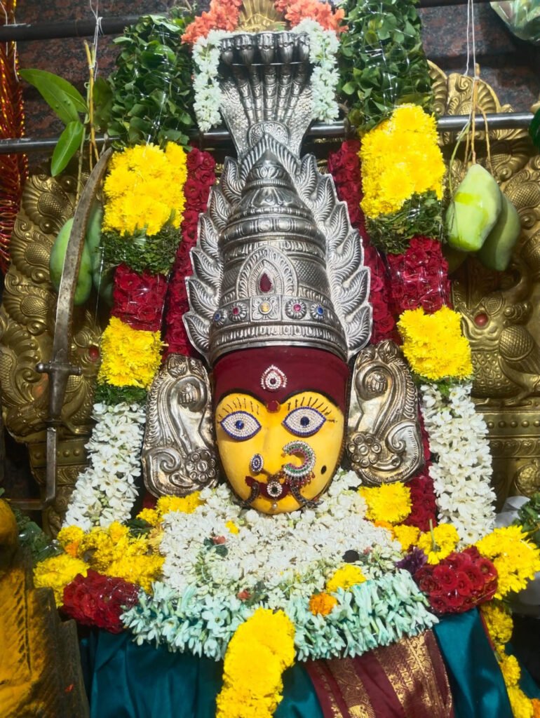 శ్రీవిరూపాక్షి మారెమ్మకు ప్రత్యేక పూజలు