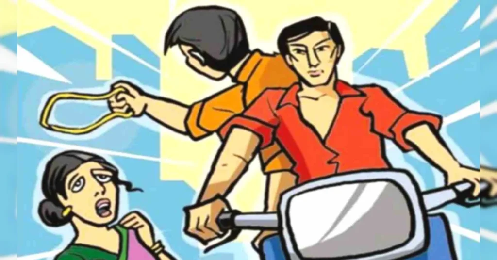 రోజు రోజు కి పెరిగి పోతున్న చైన్ స్నాకార్స్…