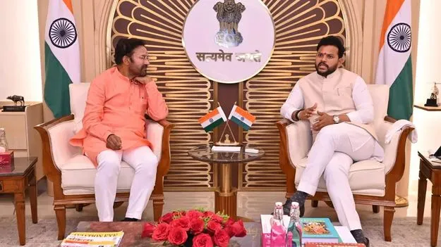 త్వరలో కేంద్ర మంత్రిమండలి పునర్వ్యవస్థీకరణ..?!
