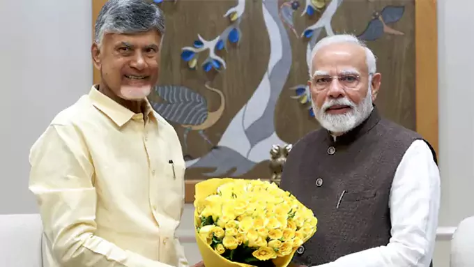 సీఎం చంద్రబాబు నివాసానికి చేరుకున్న ప్రధాని మోదీ..!