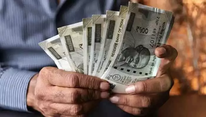 ఉద్యోగుల బకాయిలు తక్షణమే విడుదల చేయాలి