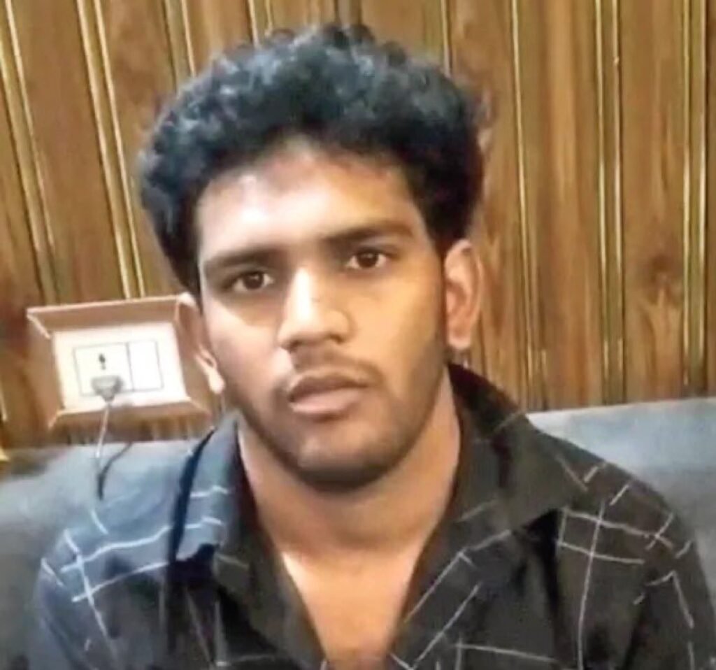 ఇన్‌స్టాగ్రామ్‌లో రీల్స్ పెట్టి సంపన్నుల పిల్లలను ట్రాప్ చేస్తున్న ముఠా అరెస్ట్
