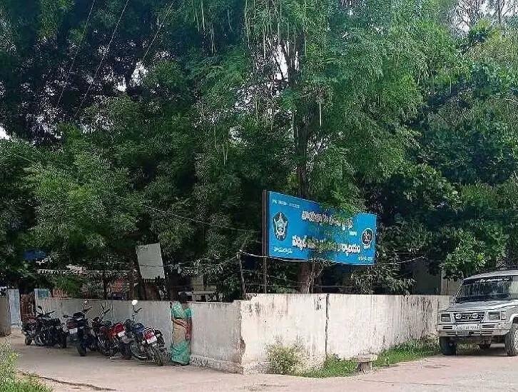వాల్మీకిపురంలో బాలికపై సామూహిక అత్యాచారం