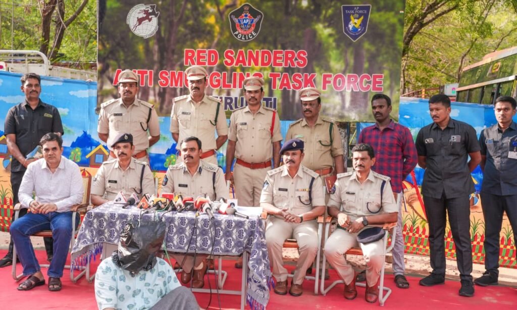 ఎర్రచందనం అక్రమ రవాణా నిరోధక దళం