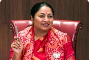 దేశంలో ఇక పై ఏకైక మహిళా సీఎంగా రేఖా గుప్తా రికార్డు