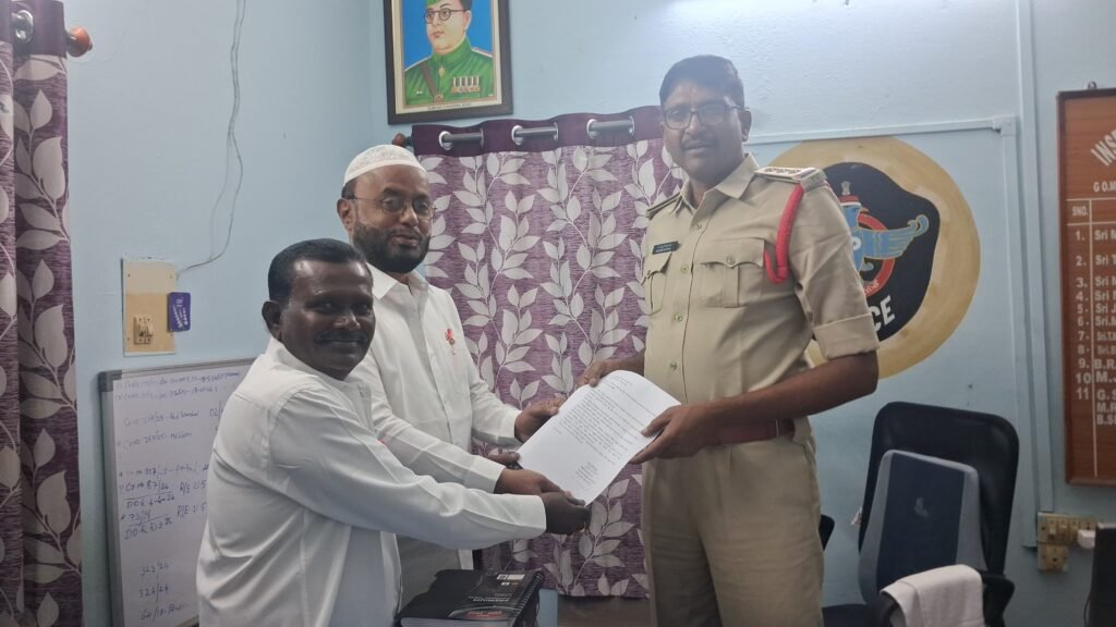 రహదారి పనులు చేయలేదని 13 నుంచి దీక్షలు