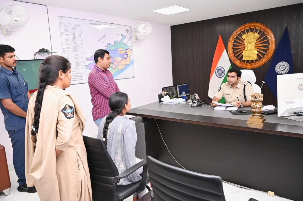 ప్రజా సమస్యల పరిష్కారమే ప్రథమ ప్రాధాన్యత