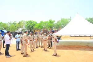 రాష్ట్ర ముఖ్యమంత్రి, కేంద్ర మంత్రి పర్యటన నేపథ్యంలో భద్రతా ఏర్పాట్లపై జిల్లా ఎస్పీ సమీక్ష