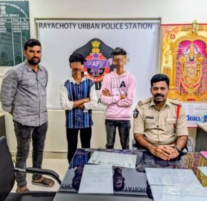 అర్ధరాత్రి అల్లరి చర్యలపై పోలీసుల ప్రత్యేక నిఘా