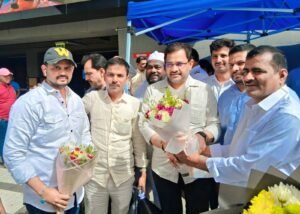 కువైట్‌లో సుగవాసి ప్రసాద్ బాబుకు ఘన స్వాగతం