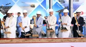 ముఖ్యమంత్రి , రక్షణ శాఖ మంత్రి పర్యటన