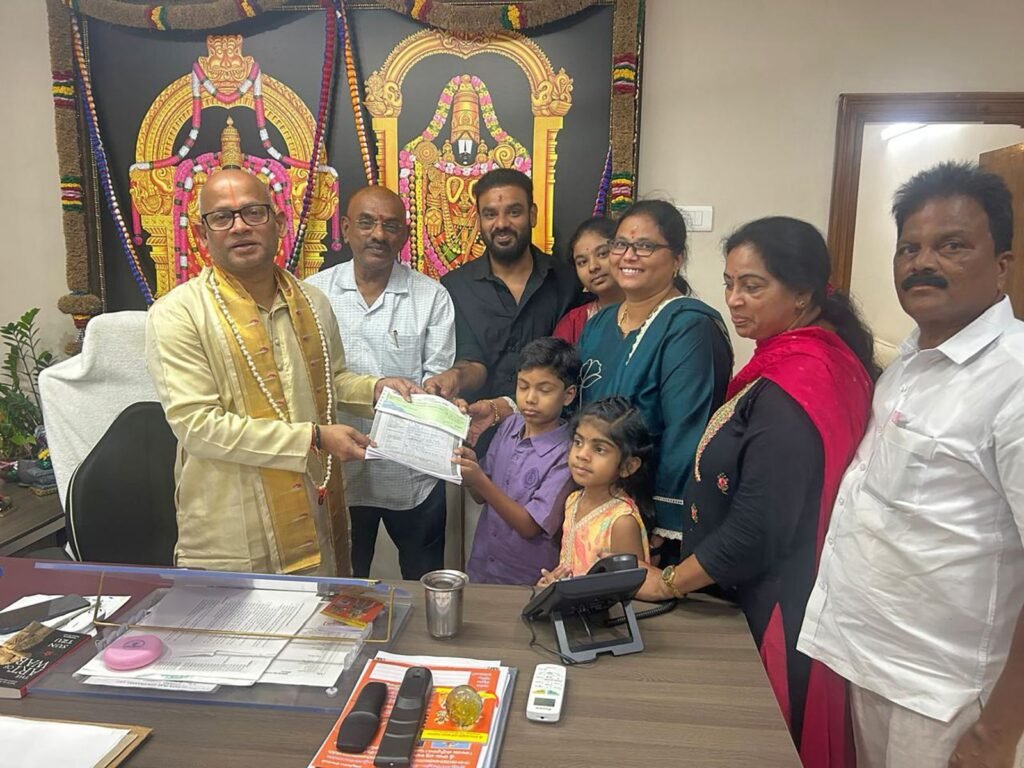టీటీడీకి రూ.10 లక్షలు విరాళం