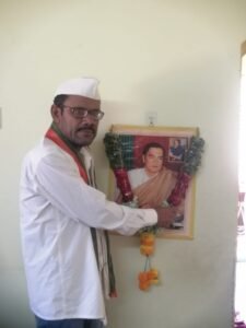 రాజీవ్‌కు నివాళులు