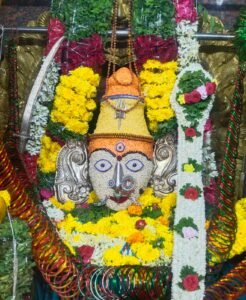 నవధాన్యాల అలంకరణలు శ్రీ విరుపాక్షి మారెమ్మ…