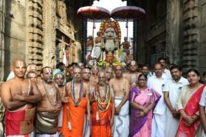 సింహవాహన సేవలో దేదీప్యమానమైన శ్రీ గోవిందరాజస్వామి