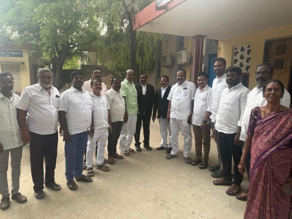 మదనపల్లి జిల్లా సాధన పోరాటంపై అక్రమ కేసులు