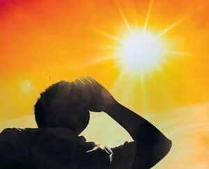 ఎండ దెబ్బ.. నిన్న ఒక్కరోజే 77 మంది మృతి