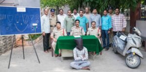 సొంత బంధువు ఇంటిలో చోరీకి పాల్పడిన యువకుడు అరెస్ట్.