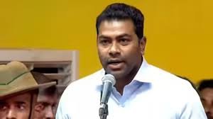 ప్రభుత్వ కార్యాలయాల్లో లంచానికి చెక్‌