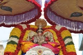 సూర్యకిరణాల తేజస్సులో భక్తులను కటాక్షించిన శ్రీ గోవిందరాజస్వామి