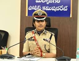 వస్తావా? రేట్ ఎంత?