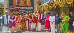 ధ్వజారోహణంతో న్యూఢిల్లీ శ్రీ వేంకటేశ్వరస్వామివారి బ్రహ్మోత్సవాలు ప్రారంభం
