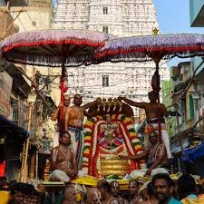 చిన్నశేషుడిపై వెలసిన శ్రీ గోవిందుడి దివ్యమహిమ