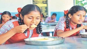 17 కస్తూర్బా, ఆదర్శ పాఠశాలలకు సరుకుల సరఫరా టెండర్లు
