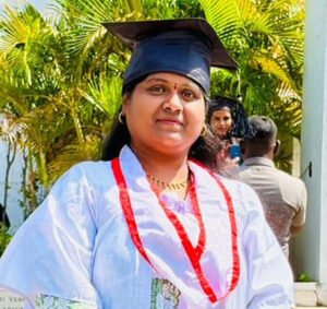 కిమీరాకి గోల్డ్ మెడల్ బహుమతి