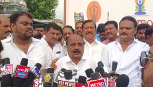 బాబు వెన్నుపోటు పాలనపై తిరుగుబాటు జెండా