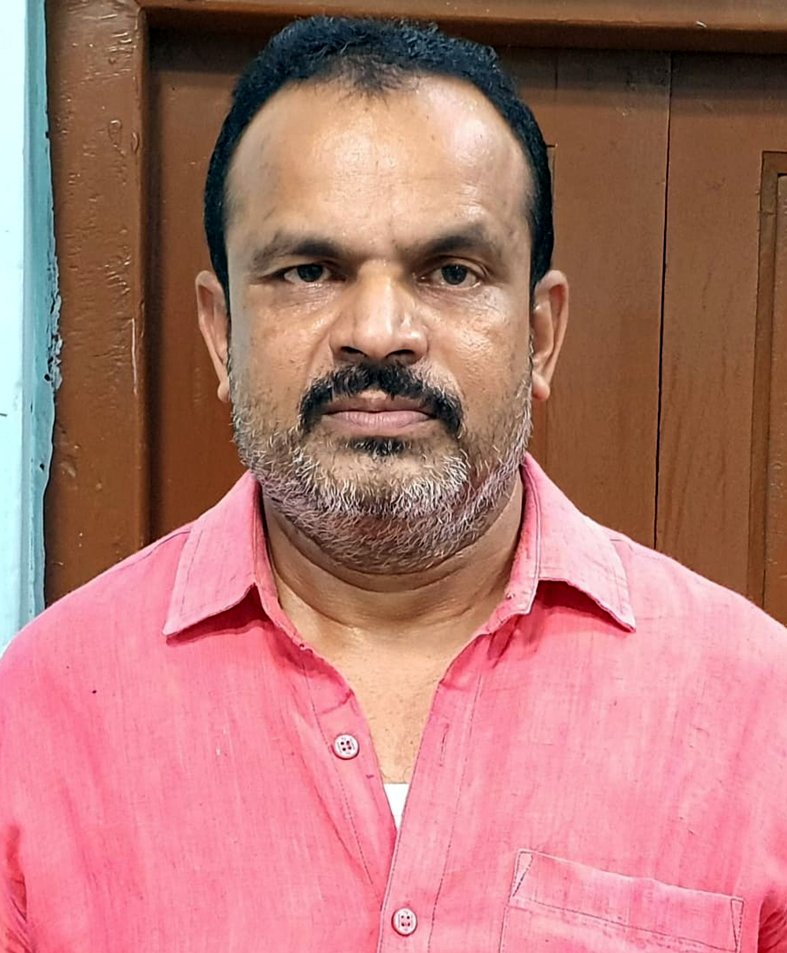 లయన్స్ క్లబ్‌ అధ్యక్షుడుగా మహేంద్రరావు
