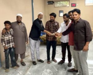 బాలిక ఆలియ వైద్యానికి రూ.40 వేలు విరాళం