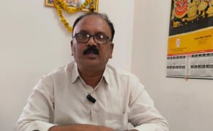 గృహనిర్మాణాలు వేగవంతం చేయాలి-పీడీ రమేష్‌రెడ్డి.