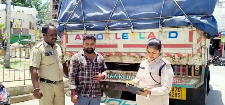 రికార్డులు లేకపోతే వాహనాలు సీజ్‌