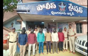 రైస్‌పుల్లింగ్‌ మోసగాళ్లు 6 మంది అరెస్ట్