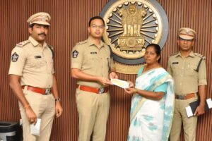 బాధిత హోంగార్డుల కుటుంబాలకు అండగా పోలీస్ శాఖ..