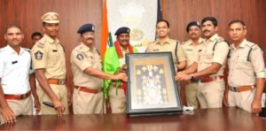 ఏఆర్ డీఎస్పీ రామకృష్ణకు పోలీసుల ఘన వీడ్కోలు