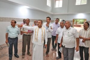 శ్రీవారి భక్తసేవకు వచ్చే వైద్య సేవ నిపుణుల వసతి సౌకర్యాలపై జేఈవో డా. ఎ. శరత్ పరిశీలన