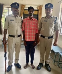 ఎర్రచందనం స్మగ్లరుకు ఐదేళ్ల జైలు శిక్ష – రూ.6లక్షల జరిమానా