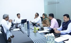 విద్యాశాఖ అధికారులతో మంత్రి నారా లోకేష్ సమీక్ష.