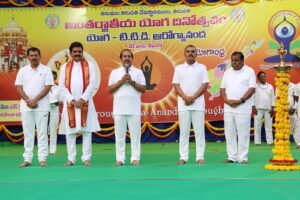 యోగతో శారీరక దృఢత్వం – మానసిక వికాసం – అంతరంగ ప్రశాంతత