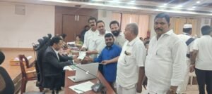 ఆర్టీసీ ప్రైవేటు కరణను అడ్డుకుంటాం
