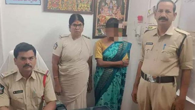 ఐదు పెళ్లిళ్లు, అందరికి ఒకే మోసం..