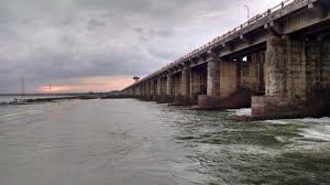 46 ఏళ్ల తర్వాత ధవళేశ్వరం బ్యారేజ్ ఆధునికీకరణ పనులు..!