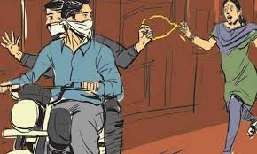 మదనపల్లెలో మహిళ వద్ద గొలుసు చోరీ