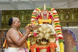 సింహవాహనంపై యోగనారాయణ స్వరూపంలో భక్తులను కటాక్షించిన శ్రీ ప్రసన్న వేంకటేశ్వరుడు