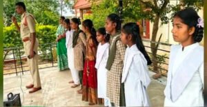 కస్తూరిభా పాఠశాల విద్యార్థినీలకు అవగాహన సదస్సు