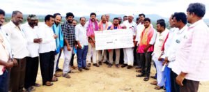 శ్రీ సంత్‌సేవాలాల్‌ ఆలయానికి రూ.1.50 లక్షలు విరాళం