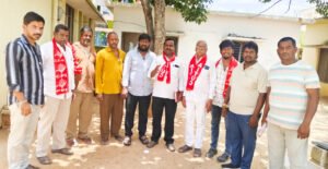 చిరుద్యోగులకు భద్రత కల్పించాలి